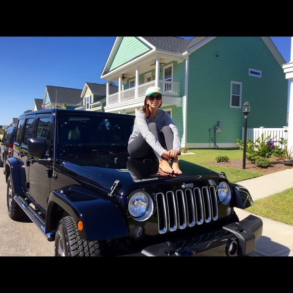 ๐ Pura vida! โ๐ปMarcela ๐จ๐ทโค๏ธ ๐บ๐ธ - Picture 1 of 3